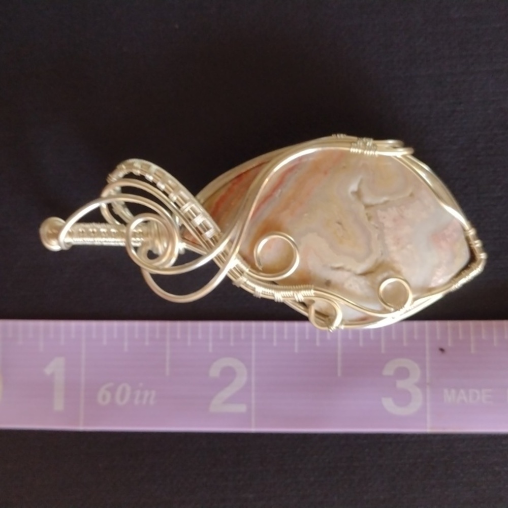 Elegant Silver and Cream Wire-Wrapped Pendant - Picture 3 of 3